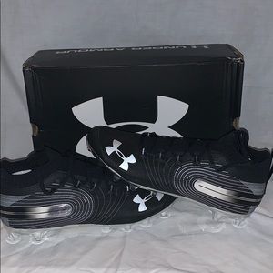 Men’s Size 12 UA Spotlight MC